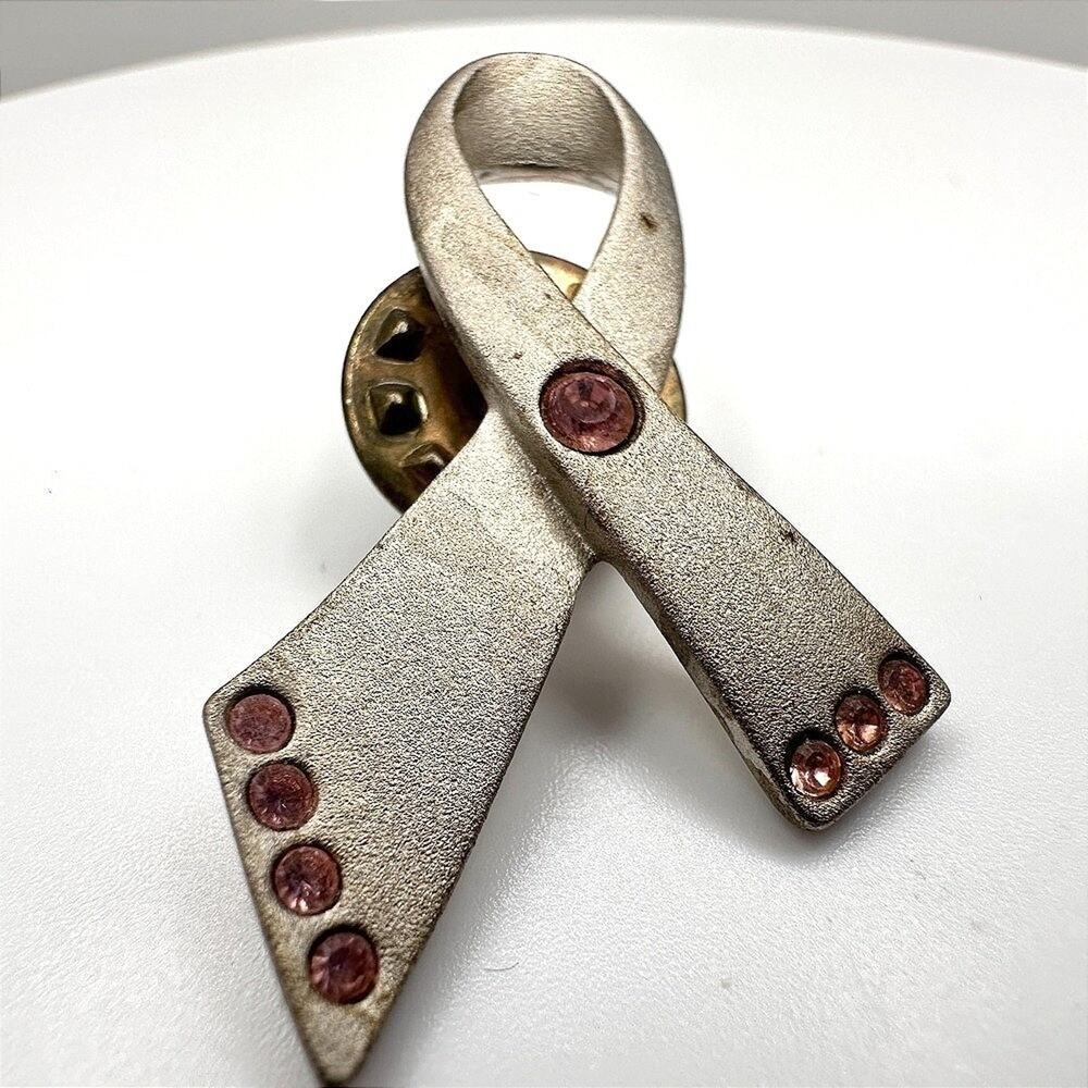 Vintage 80s Cancer Awareness Ribbon Pin Brooch Rhinestone Silver Tone Jewelry